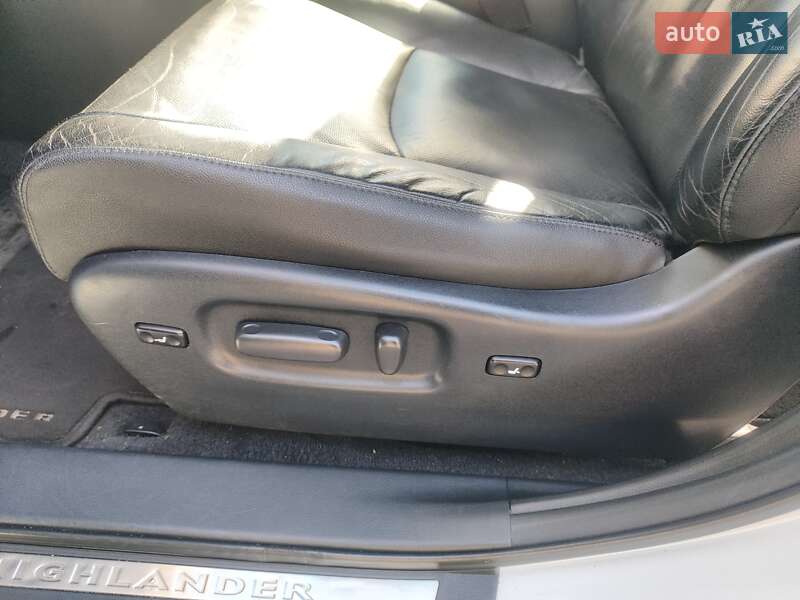 Внедорожник / Кроссовер Toyota Highlander 2010 в Киеве фото 14 Внедорожник / Кроссовер Toyota Highlander 2010 в Киеве