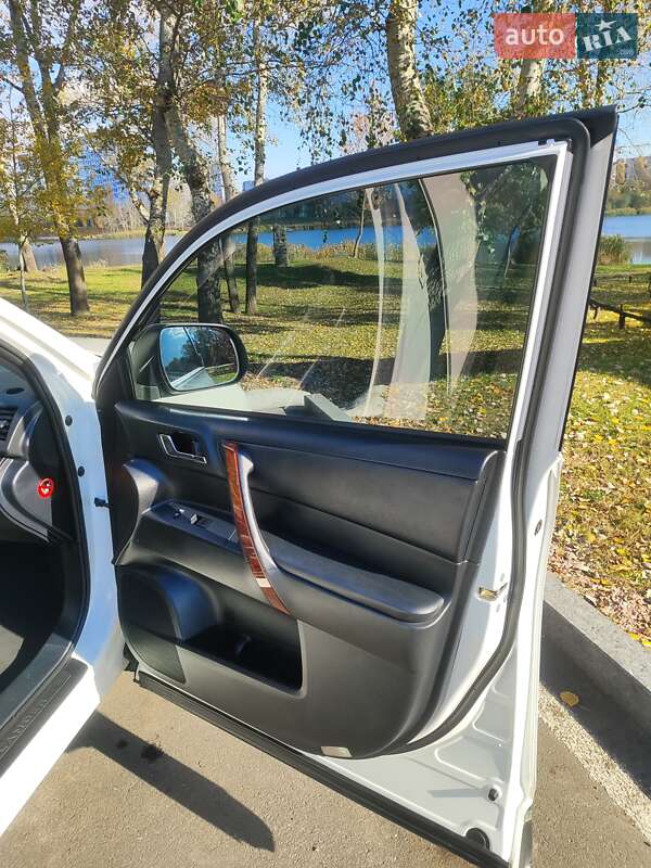 Внедорожник / Кроссовер Toyota Highlander 2010 в Киеве фото 30 Внедорожник / Кроссовер Toyota Highlander 2010 в Киеве