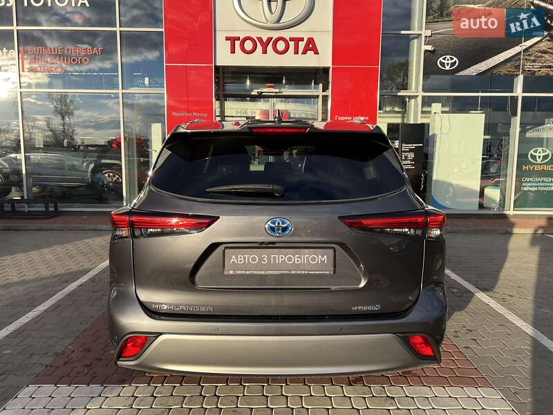 Позашляховик / Кросовер Toyota Highlander 2022 в Вінниці