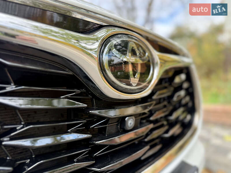 Внедорожник / Кроссовер Toyota Highlander 2021 в Киеве фото 6 Внедорожник / Кроссовер Toyota Highlander 2021 в Киеве