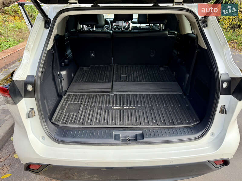Внедорожник / Кроссовер Toyota Highlander 2021 в Киеве фото 27 Внедорожник / Кроссовер Toyota Highlander 2021 в Киеве