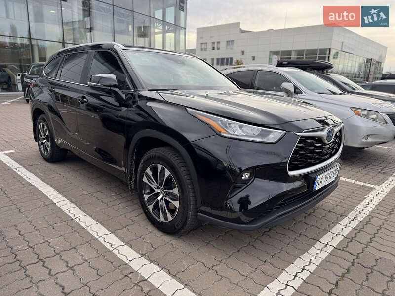 Toyota Highlander 2024