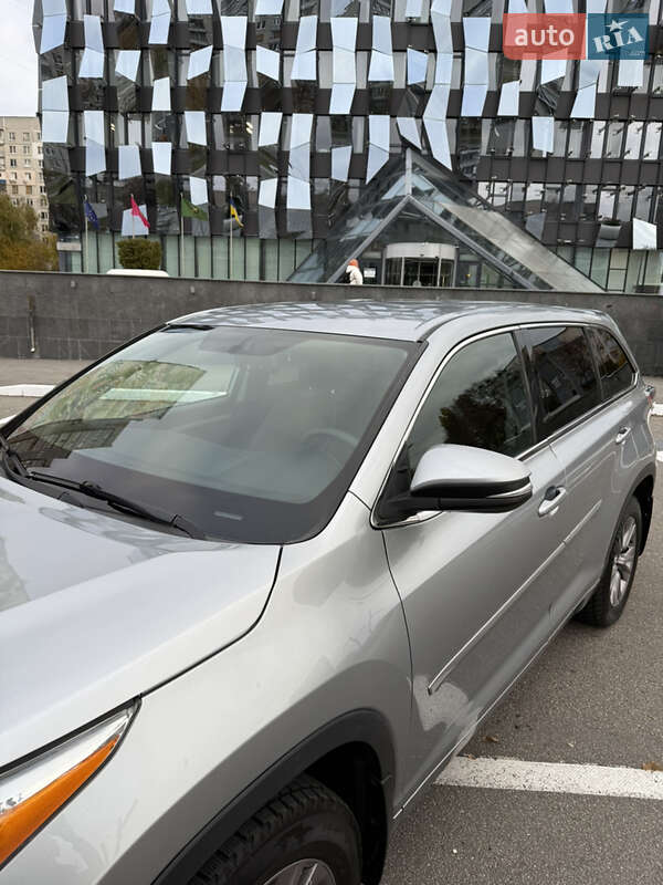 Внедорожник / Кроссовер Toyota Highlander 2014 в Харькове фото 6 Внедорожник / Кроссовер Toyota Highlander 2014 в Харькове