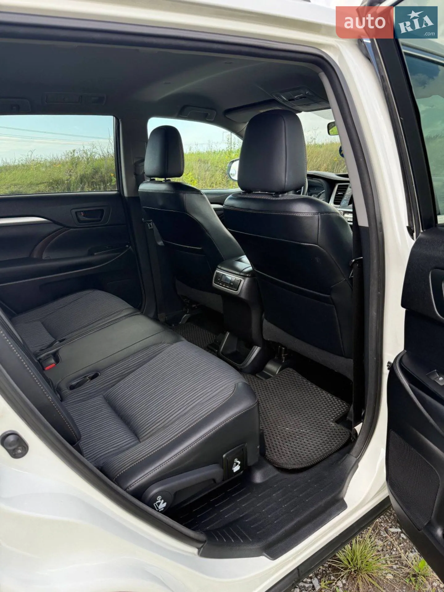 2015 Toyota Highlander - мініатюра 24