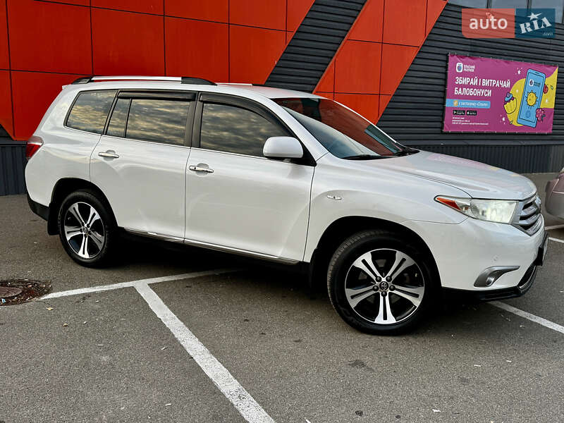 Внедорожник / Кроссовер Toyota Highlander 2012 в Киеве фото 9 Внедорожник / Кроссовер Toyota Highlander 2012 в Киеве