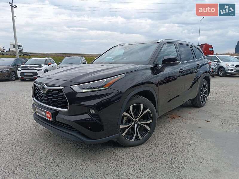 Внедорожник / Кроссовер Toyota Highlander 2021 в Львове фото Внедорожник / Кроссовер Toyota Highlander 2021 в Львове