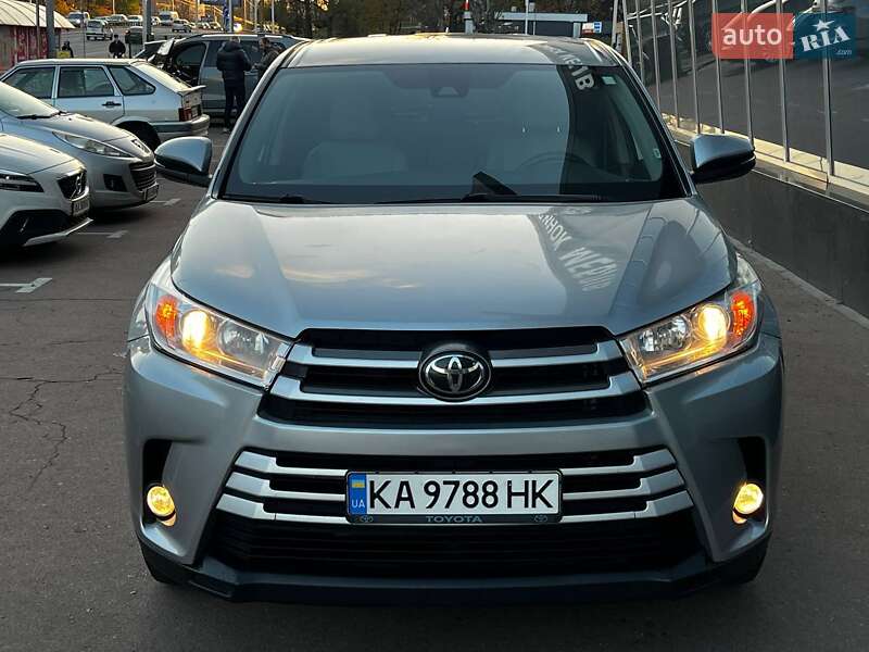 Внедорожник / Кроссовер Toyota Highlander 2019 в Киеве фото 3 Внедорожник / Кроссовер Toyota Highlander 2019 в Киеве
