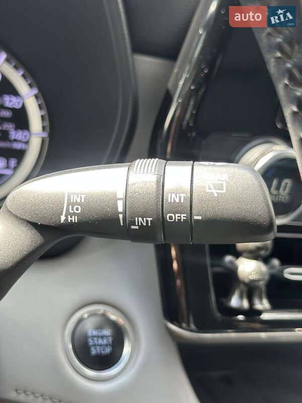 Позашляховик / Кросовер Toyota Highlander 2020 в Білогородці