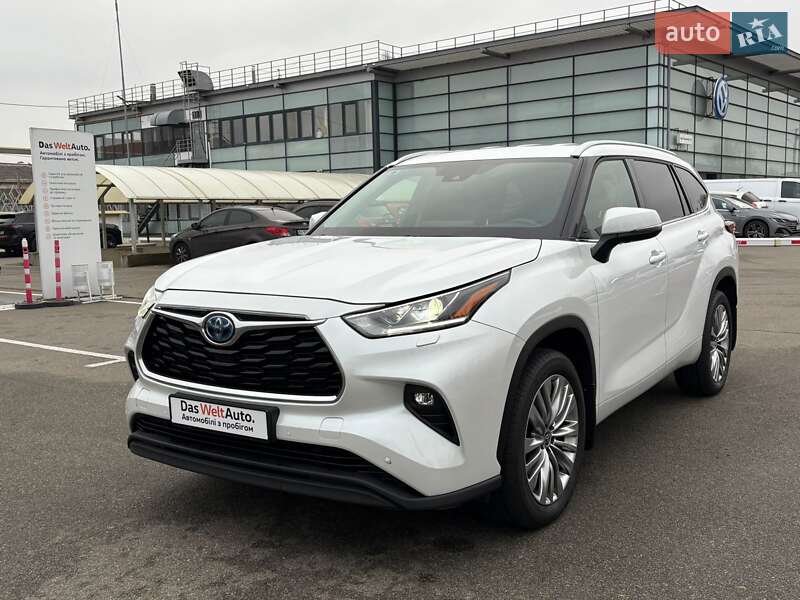 Toyota Highlander 2023
