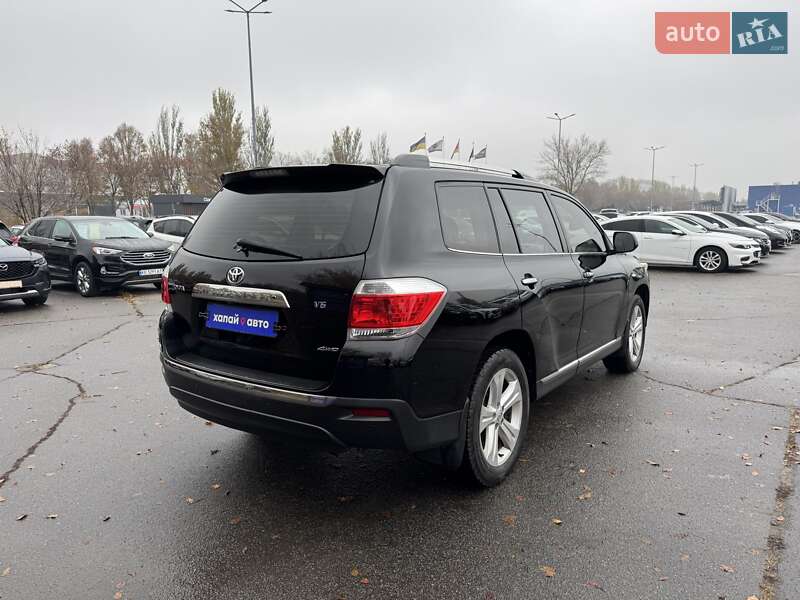 Внедорожник / Кроссовер Toyota Highlander 2013 в Днепре фото 5 Внедорожник / Кроссовер Toyota Highlander 2013 в Днепре