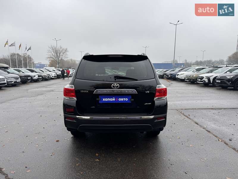 Внедорожник / Кроссовер Toyota Highlander 2013 в Днепре фото 6 Внедорожник / Кроссовер Toyota Highlander 2013 в Днепре