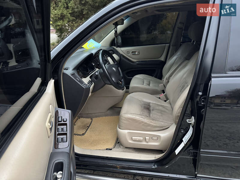 Внедорожник / Кроссовер Toyota Highlander 2001 в Днепре фото 26 Внедорожник / Кроссовер Toyota Highlander 2001 в Днепре