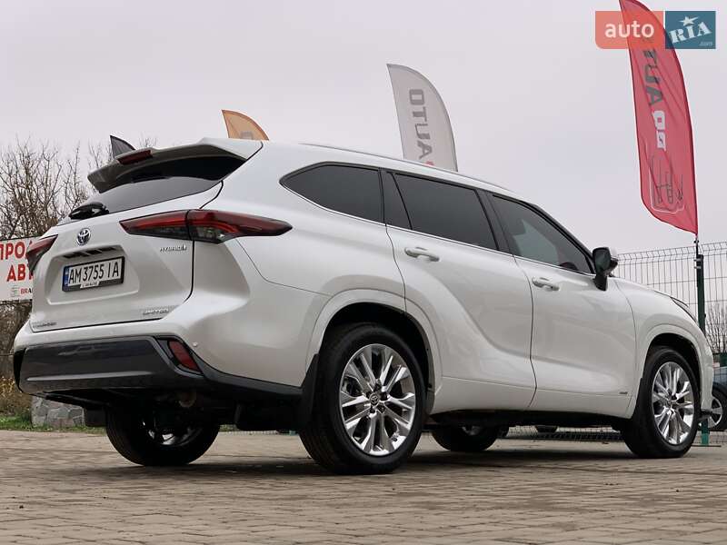 Внедорожник / Кроссовер Toyota Highlander 2024 в Бердичеве фото 15 Внедорожник / Кроссовер Toyota Highlander 2024 в Бердичеве