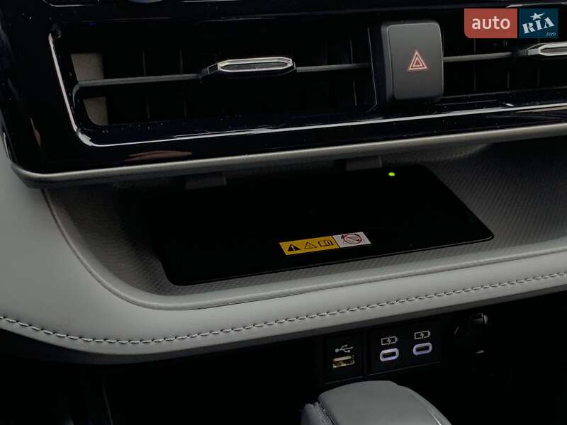 Внедорожник / Кроссовер Toyota Highlander 2024 в Бердичеве фото 57 Внедорожник / Кроссовер Toyota Highlander 2024 в Бердичеве