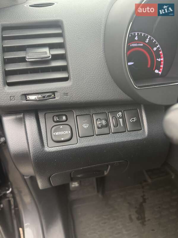 Внедорожник / Кроссовер Toyota Highlander 2013 в Одессе фото 16 Внедорожник / Кроссовер Toyota Highlander 2013 в Одессе