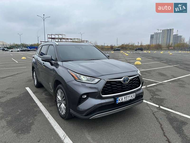 Toyota Highlander 2023