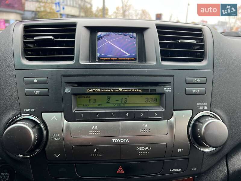 Внедорожник / Кроссовер Toyota Highlander 2011 в Киеве