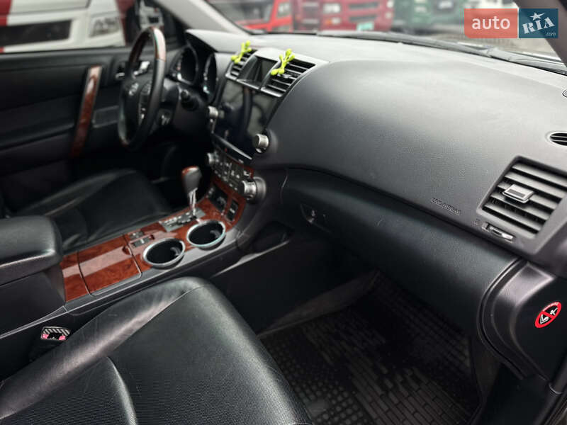Внедорожник / Кроссовер Toyota Highlander 2011 в Виннице фото 29 Внедорожник / Кроссовер Toyota Highlander 2011 в Виннице
