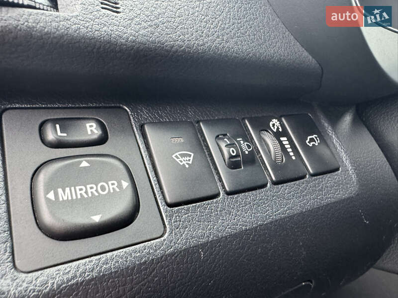 Позашляховик / Кросовер Toyota Highlander 2013 в Києві