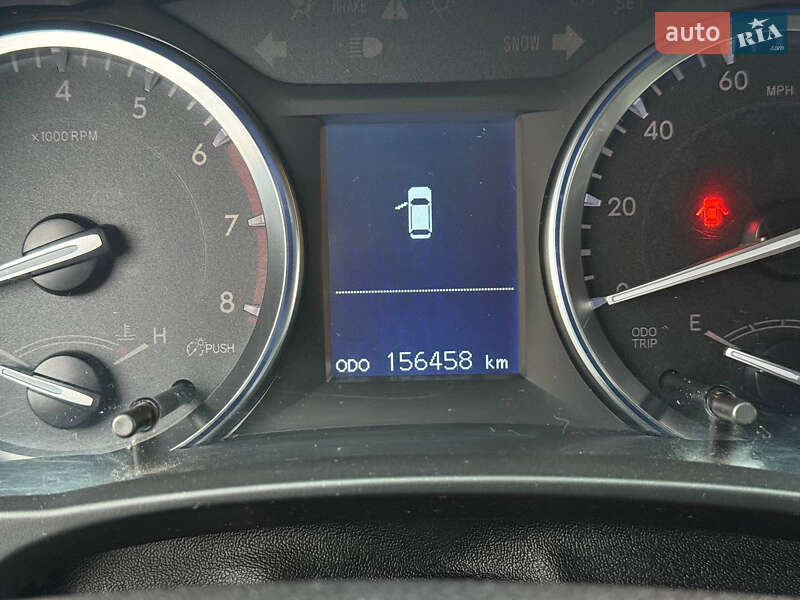 Внедорожник / Кроссовер Toyota Highlander 2016 в Днепре фото 5 Внедорожник / Кроссовер Toyota Highlander 2016 в Днепре