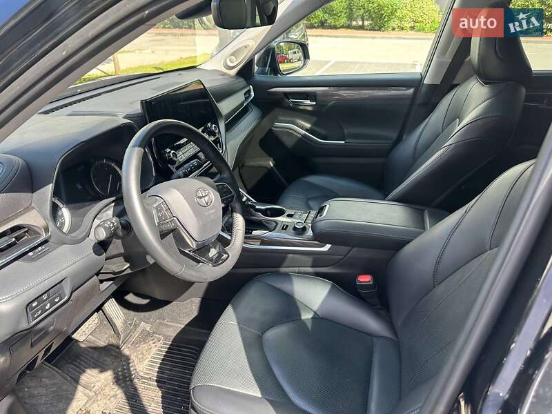 Внедорожник / Кроссовер Toyota Highlander 2021 в Киеве фото 11 Внедорожник / Кроссовер Toyota Highlander 2021 в Киеве