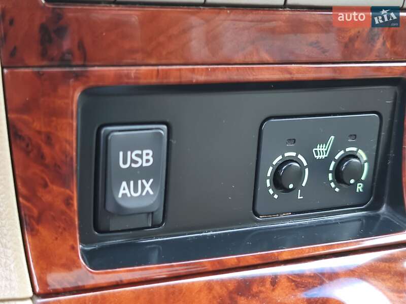 Внедорожник / Кроссовер Toyota Highlander 2011 в Днепре