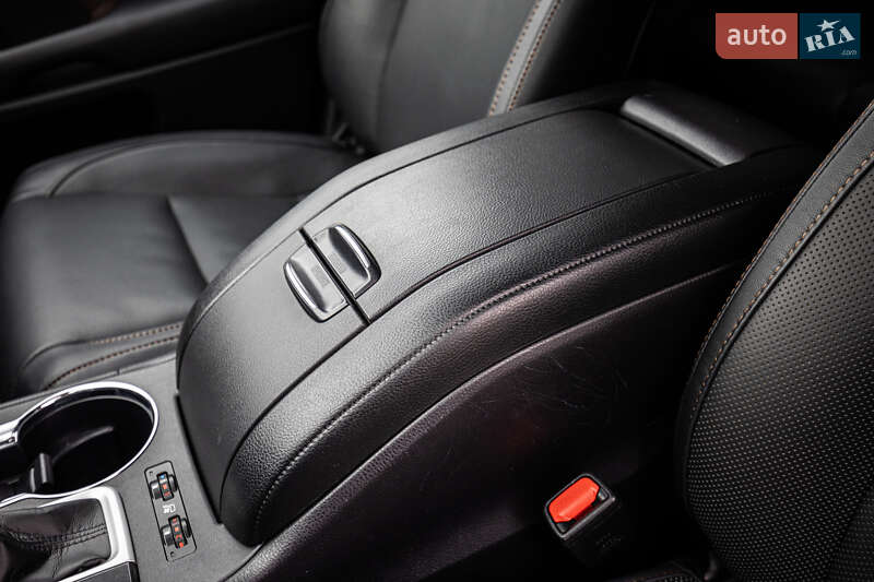 Позашляховик / Кросовер Toyota Highlander 2019 в Києві фото 35 Позашляховик / Кросовер Toyota Highlander 2019 в Києві