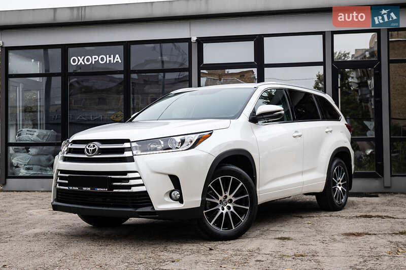 Позашляховик / Кросовер Toyota Highlander 2019 в Києві фото 68 Позашляховик / Кросовер Toyota Highlander 2019 в Києві