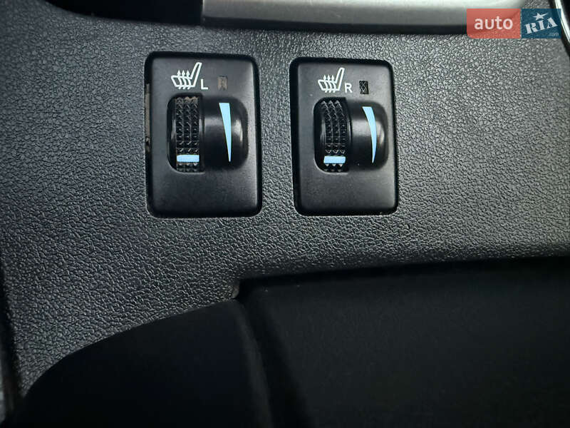 Внедорожник / Кроссовер Toyota Highlander 2017 в Киеве фото 46 Внедорожник / Кроссовер Toyota Highlander 2017 в Киеве