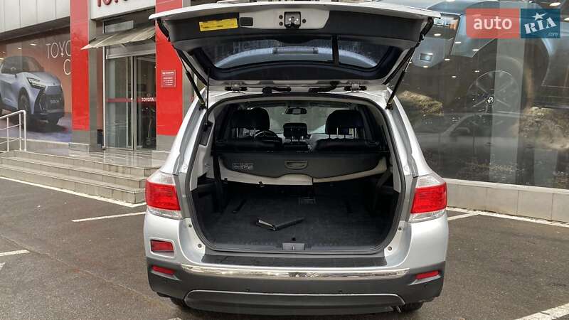 Внедорожник / Кроссовер Toyota Highlander 2011 в Одессе фото 10 Внедорожник / Кроссовер Toyota Highlander 2011 в Одессе