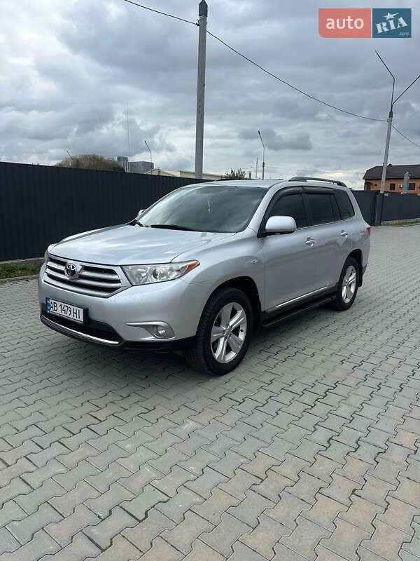Позашляховик / Кросовер Toyota Highlander 2011 в Вінниці