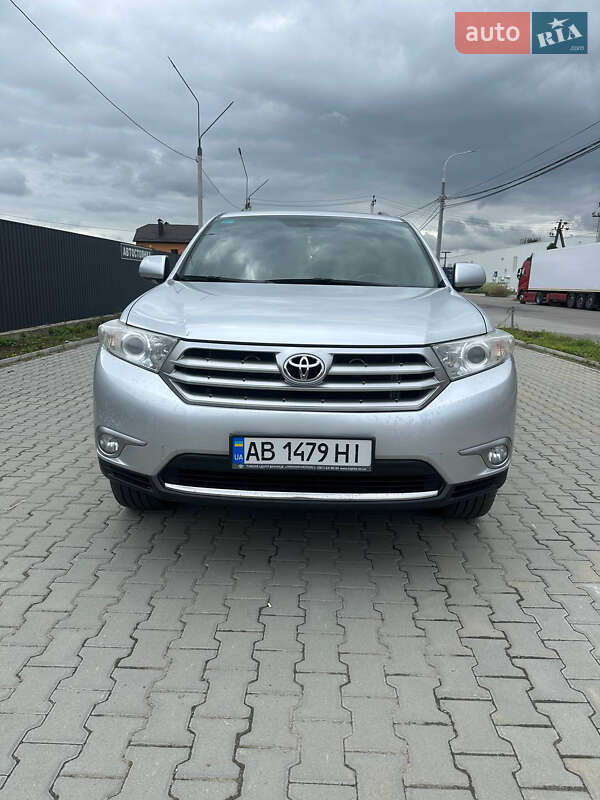 Позашляховик / Кросовер Toyota Highlander 2011 в Вінниці