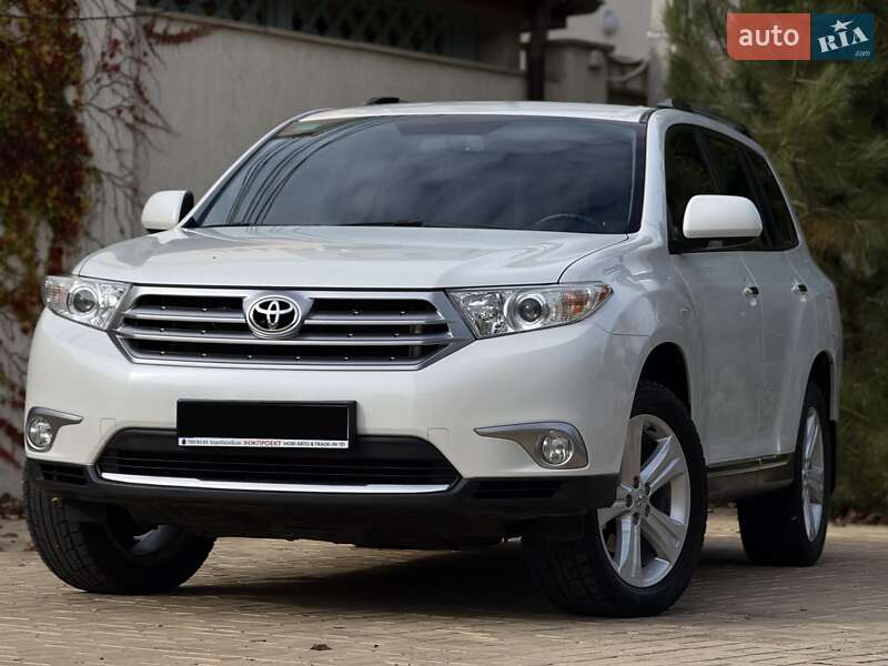 Внедорожник / Кроссовер Toyota Highlander 2011 в Одессе