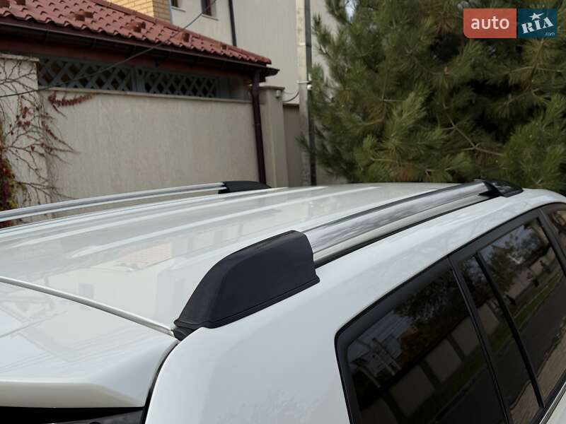 Внедорожник / Кроссовер Toyota Highlander 2011 в Одессе