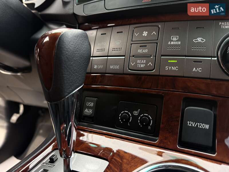 Внедорожник / Кроссовер Toyota Highlander 2011 в Одессе