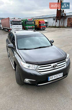 Внедорожник / Кроссовер Toyota Highlander 2011 в Виннице