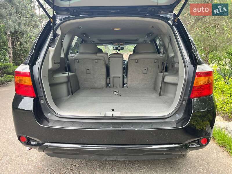 Позашляховик / Кросовер Toyota Highlander 2008 в Києві