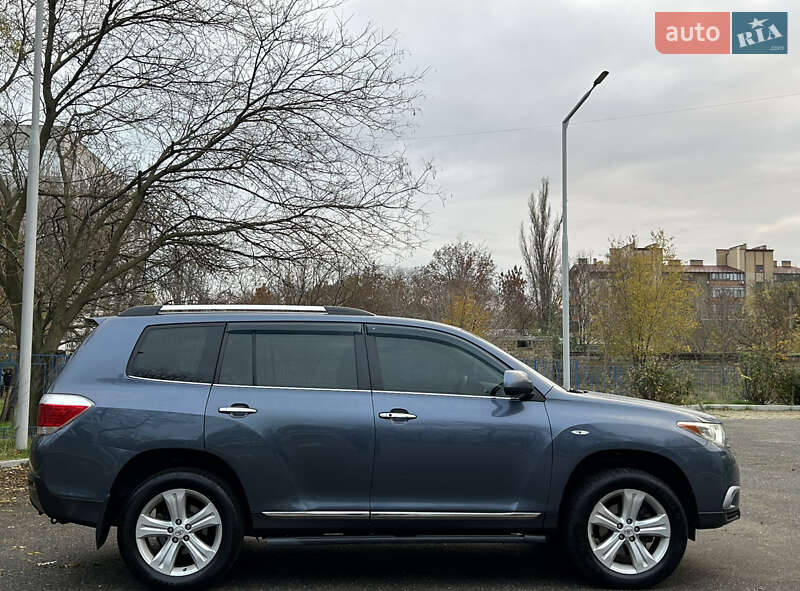 Внедорожник / Кроссовер Toyota Highlander 2012 в Николаеве фото 4 Внедорожник / Кроссовер Toyota Highlander 2012 в Николаеве