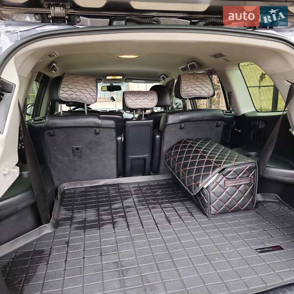 Внедорожник / Кроссовер Toyota Highlander 2011 в Одессе