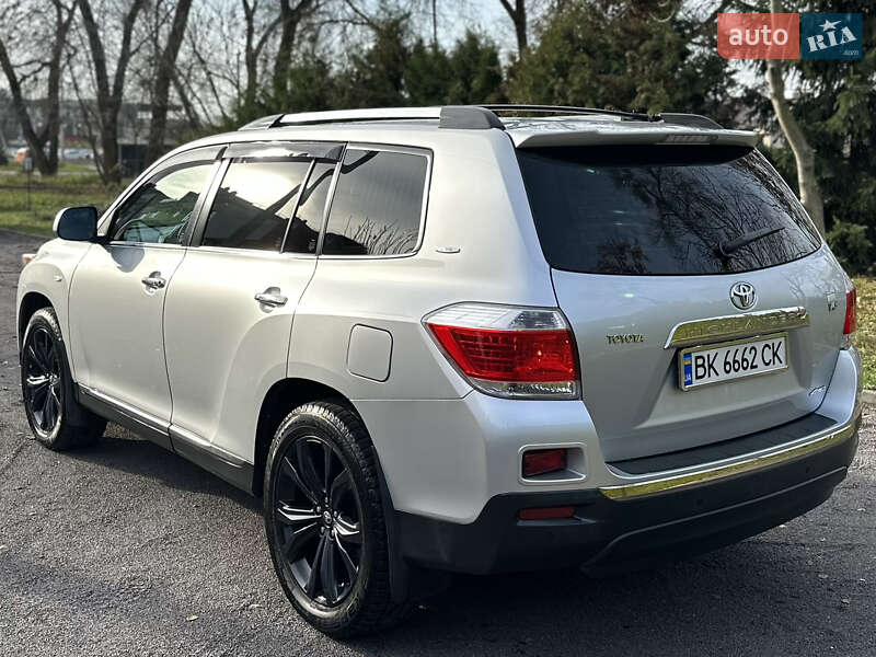 Внедорожник / Кроссовер Toyota Highlander 2011 в Ровно фото 8 Внедорожник / Кроссовер Toyota Highlander 2011 в Ровно