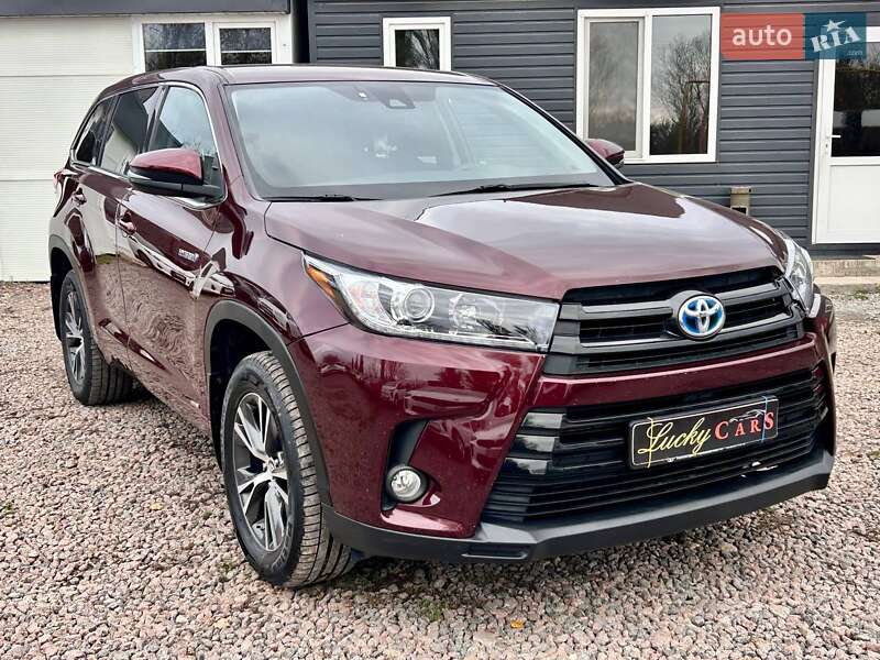 Внедорожник / Кроссовер Toyota Highlander 2018 в Одессе фото 3 Внедорожник / Кроссовер Toyota Highlander 2018 в Одессе