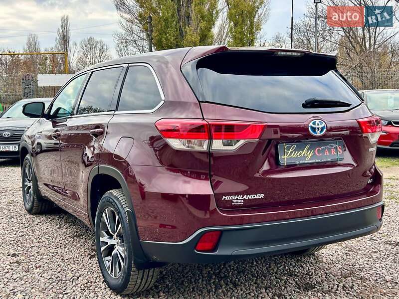 Внедорожник / Кроссовер Toyota Highlander 2018 в Одессе фото 7 Внедорожник / Кроссовер Toyota Highlander 2018 в Одессе