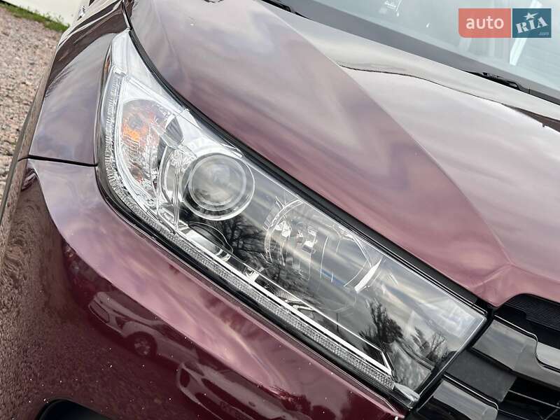 Внедорожник / Кроссовер Toyota Highlander 2018 в Одессе фото 10 Внедорожник / Кроссовер Toyota Highlander 2018 в Одессе