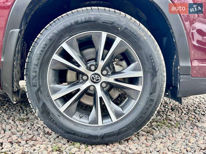 Внедорожник / Кроссовер Toyota Highlander 2018 в Одессе фото 39 Внедорожник / Кроссовер Toyota Highlander 2018 в Одессе