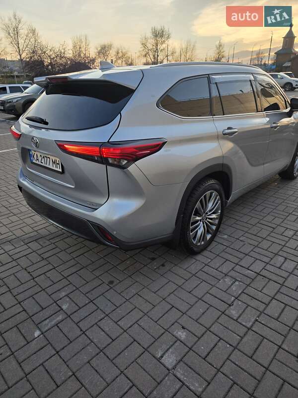 Внедорожник / Кроссовер Toyota Highlander 2022 в Киеве фото 8 Внедорожник / Кроссовер Toyota Highlander 2022 в Киеве