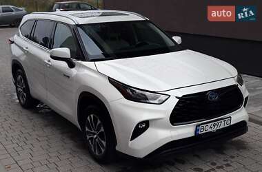 Внедорожник / Кроссовер Toyota Highlander 2020 в Кривом Роге