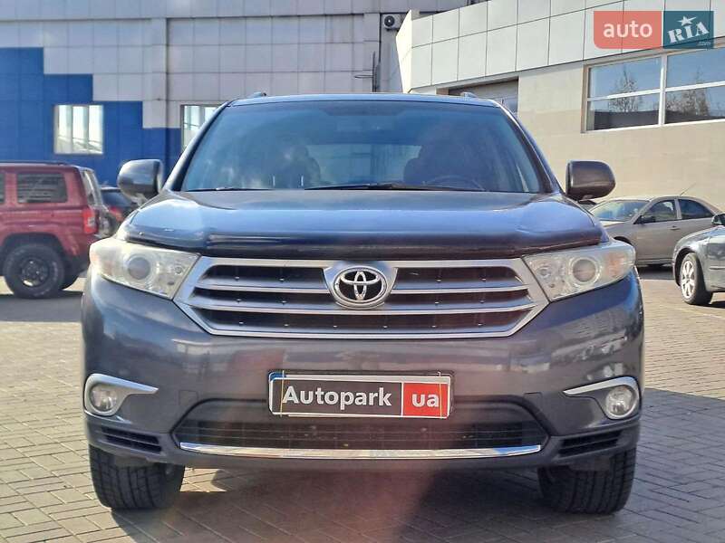 Внедорожник / Кроссовер Toyota Highlander 2013 в Одессе