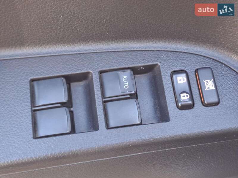 Внедорожник / Кроссовер Toyota Highlander 2013 в Одессе