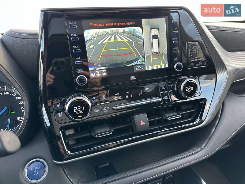 Внедорожник / Кроссовер Toyota Highlander 2021 в Киеве