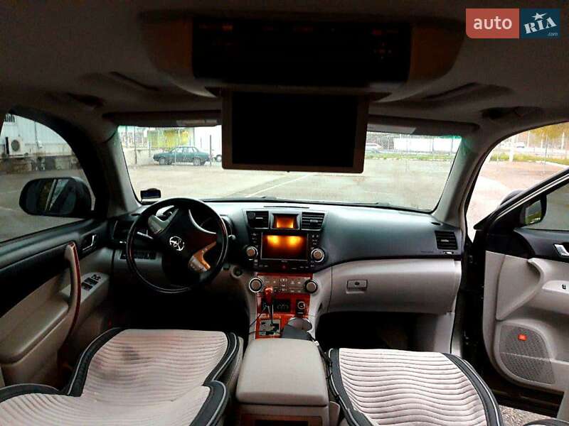 Внедорожник / Кроссовер Toyota Highlander 2008 в Болграде